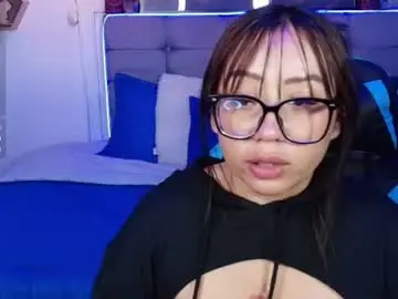 Chaturbate Live Sex Cam of yuno_xx