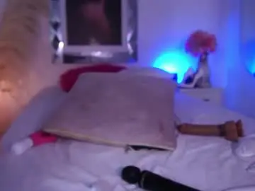Chaturbate Live Porn of alondrraparrow