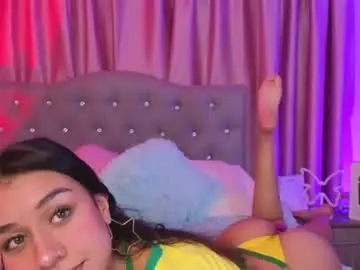 Chaturbate Free Live Porn of emiiscoot_1