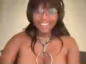 Chaturbate Live Sex Cam of fairygodmommy
