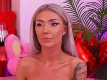 Chaturbate Live Sex Cam of therealfallingangel