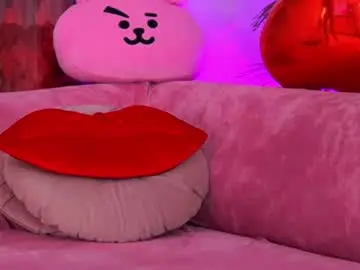 Chaturbate Private Sex Chat of therealfallingangel