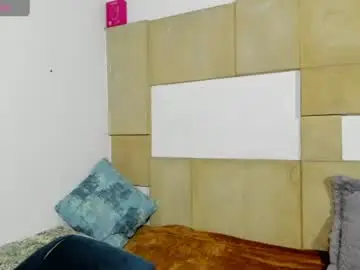 Chaturbate Live Sex Cam of annamesht