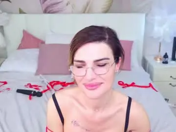 divine_mila from chaturbate