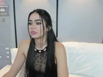 elara_bloom_ from chaturbate