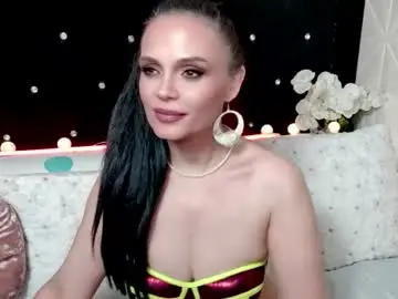Chaturbate Watch Live Sex Cams of julia_divinne