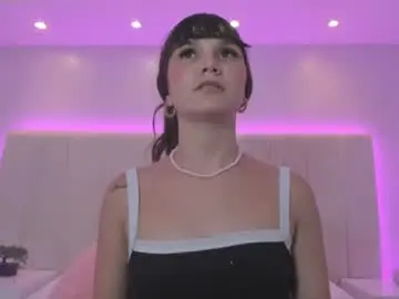 Chaturbate Live Sex Cam of miah_skinny