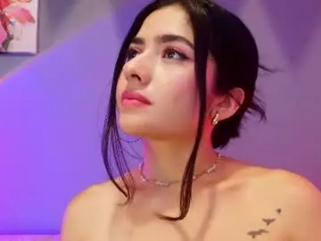 Chaturbate Live Sex Cam of adara_johnson_
