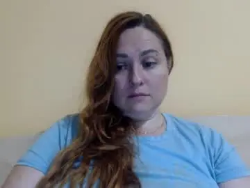 Chaturbate Live Sex Cam of zara_red