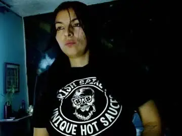 Chaturbate Free Live Porn of julieth_sex1