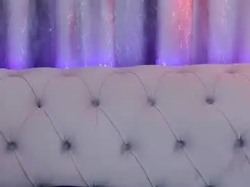 Chaturbate Live Sex Cam of nataliepiercee