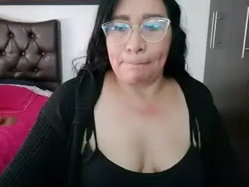 Chaturbate Free Porn Cam of grace_mature_milf