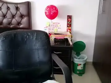 Chaturbate Watch Live Sex Cams of grace_mature_milf
