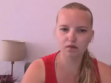 Chaturbate Live Sex Cam of rosehypnotic