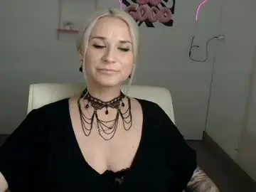 Chaturbate Best live sex cam show of moonsusanna