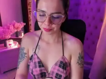Chaturbate Live Porn of chloe_crysstal