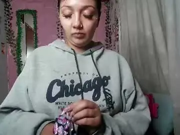 callme_lolas from chaturbate