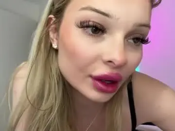 Chaturbate Watch Live Sex Cams of hannaxlovex