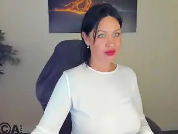 Chaturbate Adult Video Chat of sara_devills