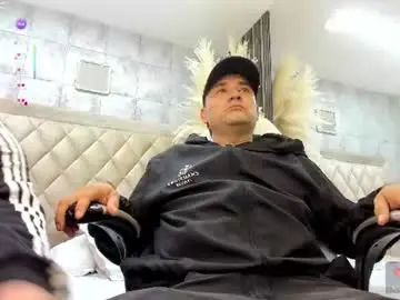 Chaturbate Free Porn Cam of kendradior1