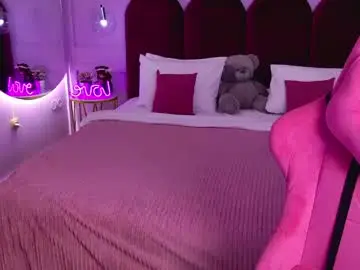 Chaturbate Watch Live Sex Cams of charlotteatwood
