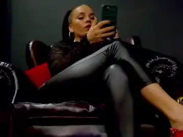 Chaturbate Nude Webcam of missalicereign