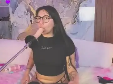 Chaturbate Best live sex cam show of alice_cute77