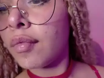 Chaturbate Watch Live Sex Cams of haelycute