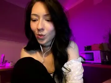 Chaturbate Adult Webcams of laurelimaino