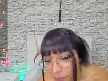 Chaturbate Free Porn Cam of yenn_tay