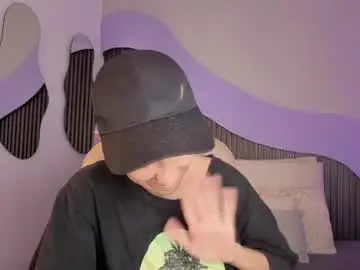 hot_little_bunny from chaturbate