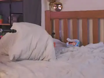Chaturbate Best live sex cam show of emilyfinne