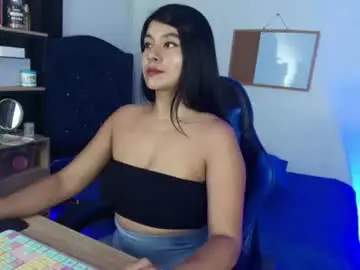 Chaturbate Adult Video Chat of thalianabrunette