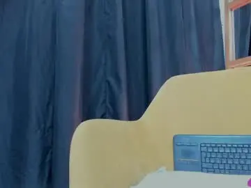 Chaturbate Live Sex of alicia__kiss