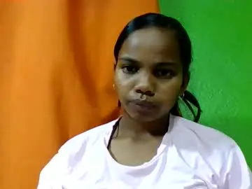 juliah02 from chaturbate