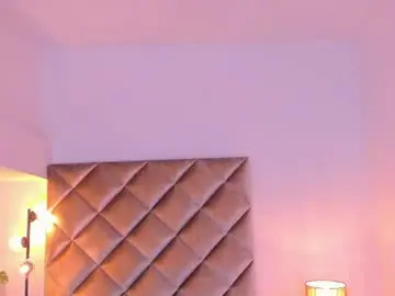 Chaturbate Sex Cam of malaia_hills