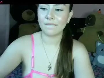 Chaturbate Best live sex cam show of bellatrix_colen