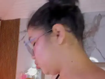 Chaturbate Adult Webcams of alicialevy