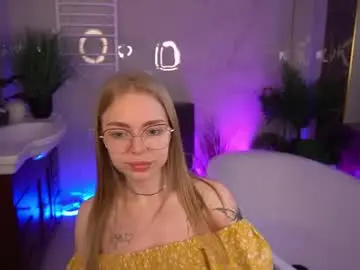 Chaturbate Adult Webcams of emilysunshines