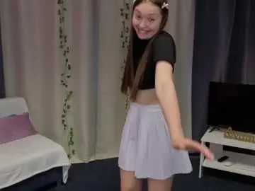 Chaturbate Live Sex Cam of arishasky