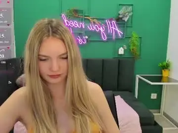 Chaturbate Sex Chat of evelineamore