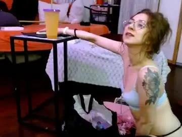 Chaturbate Best live sex cam show of bombshellbaeby