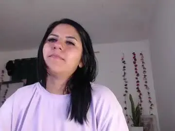 Chaturbate Adult Webcams of hilari18