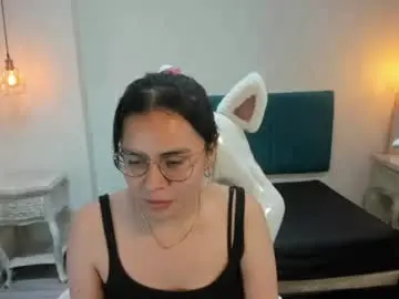 Chaturbate Live Porn of honeybuu_