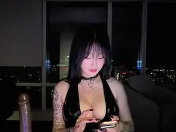 obeycarrienoona from chaturbate