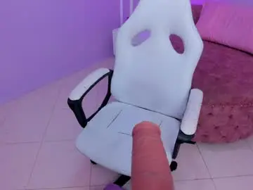 Chaturbate Private Sex Chat of karola_cute_