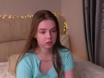 Chaturbate Live Sex Cam of katymolly