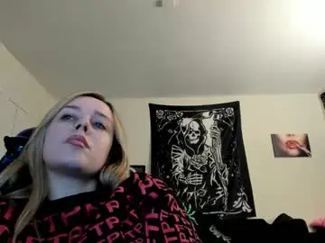 Chaturbate Free Porn Cam of luna_lovelyy