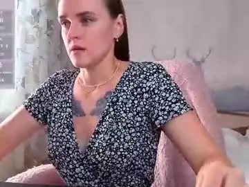 superhotgirlhere from chaturbate
