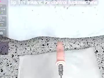 Chaturbate Best live sex cam show of cristale69